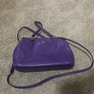 Purple Coach Purse. EUC. Pet free, smoke free home.